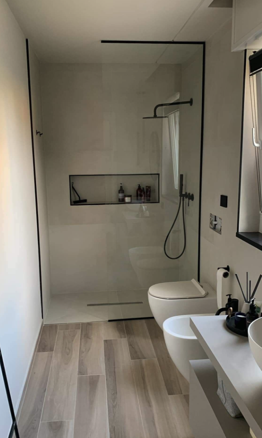 Después - Plato de ducha moderno